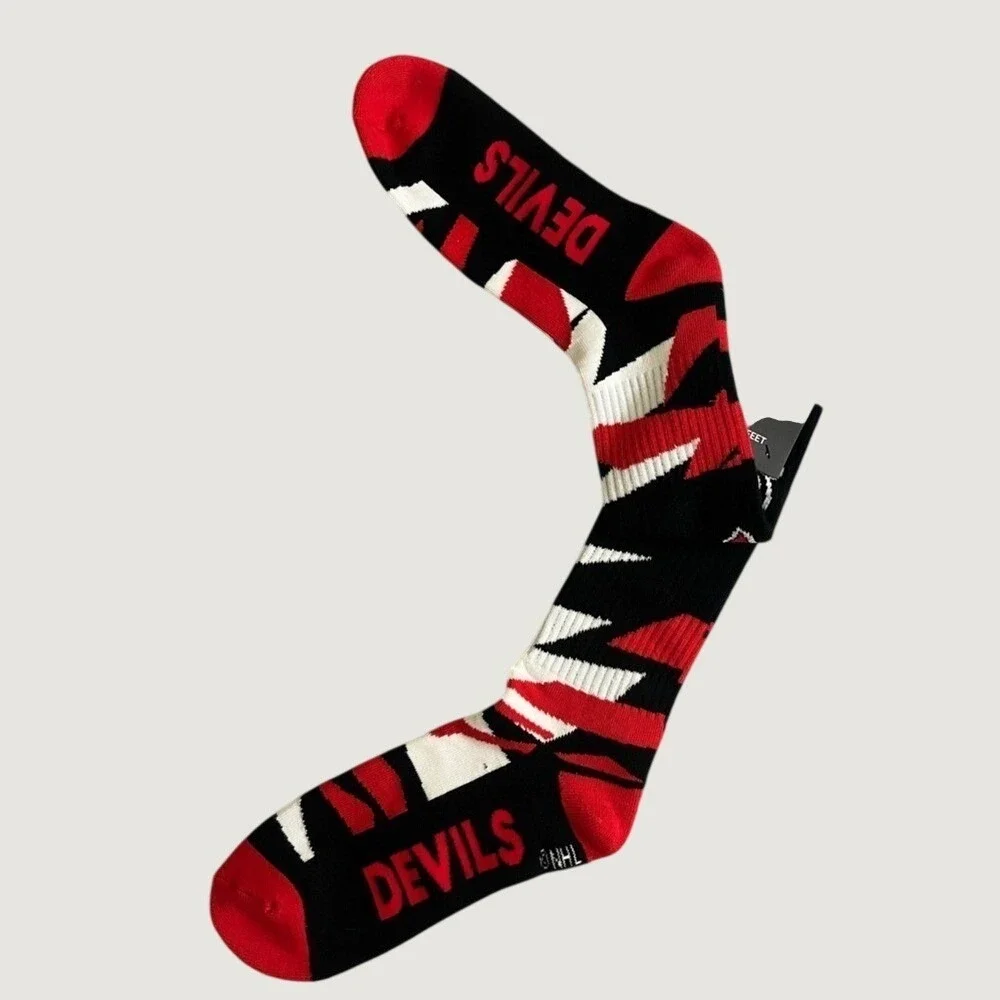 For Bare Feet New Jersey Devils Shattered Camo Crew Socks Mens Large NHL New